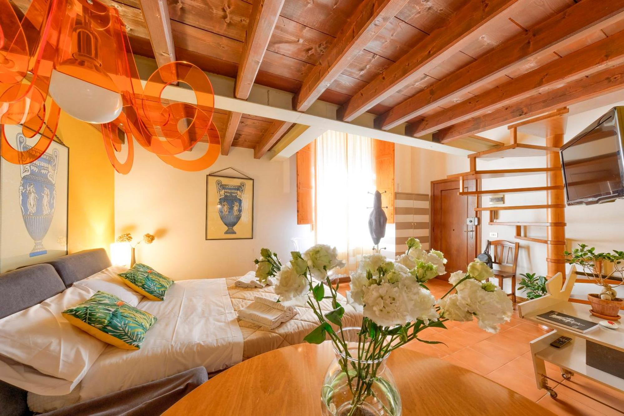 Ferienwohnung La Casa Di Dante Alighieri Florenz Exterior foto
