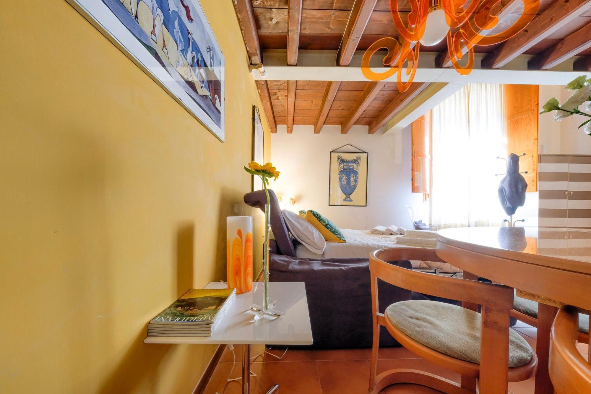 Ferienwohnung La Casa Di Dante Alighieri Florenz Exterior foto